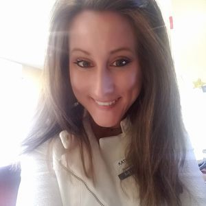 Meet your Posher, Katherine